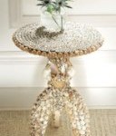 Decorative Furniture: Pedestal Table To Fall In Love With!